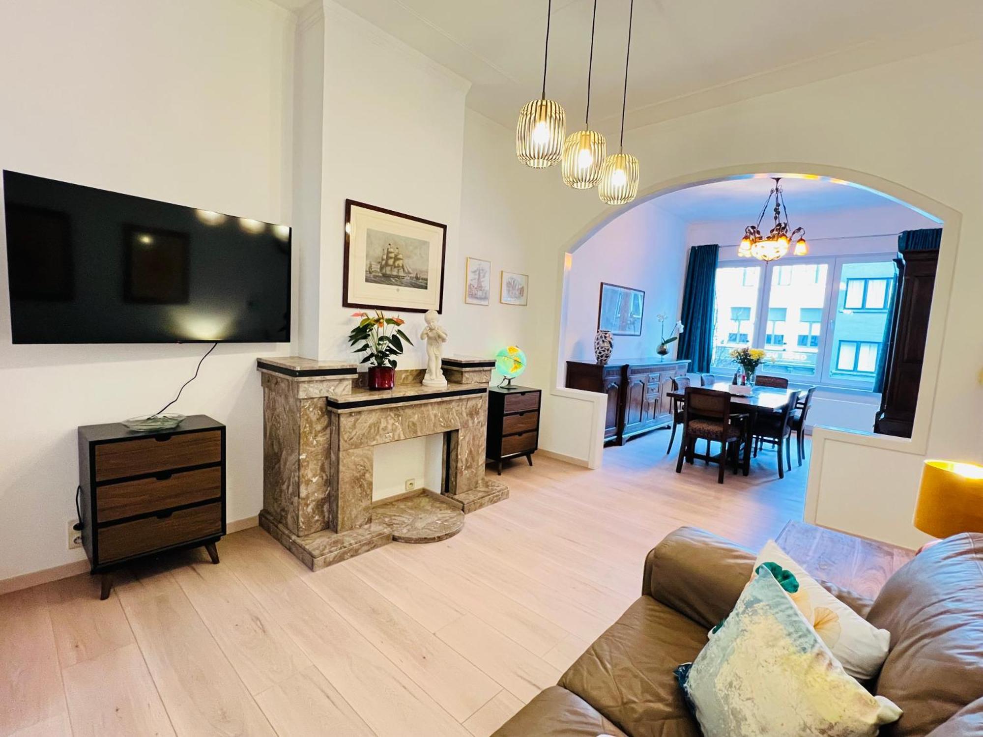 Charming Hideaway Apartment *